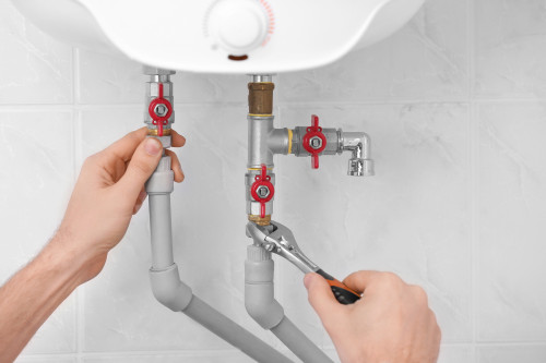 installation de chauffe-eau par notre plombier qualifié